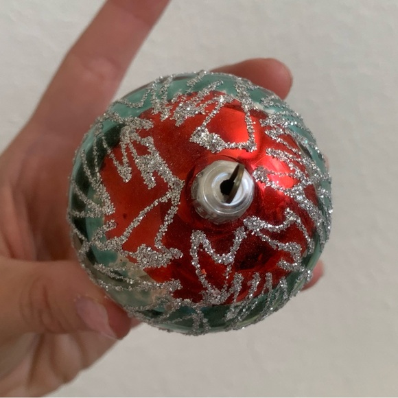 9 Vtg Christmas Classics Glass Ornaments Red Green Silver Glitter Tree Decor 2” - Picture 4 of 11